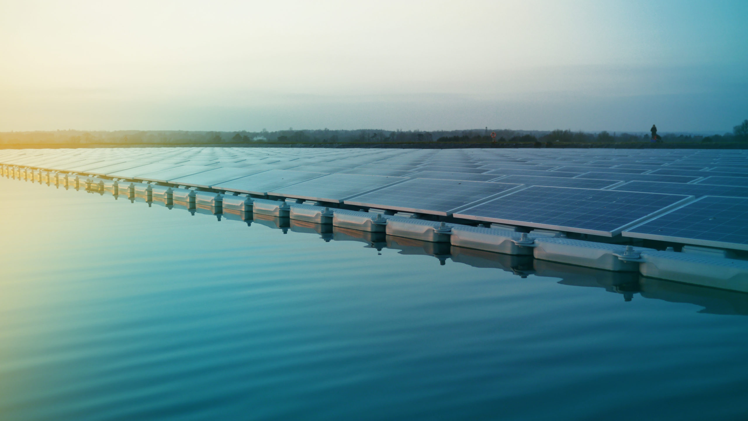 Solar plant on water